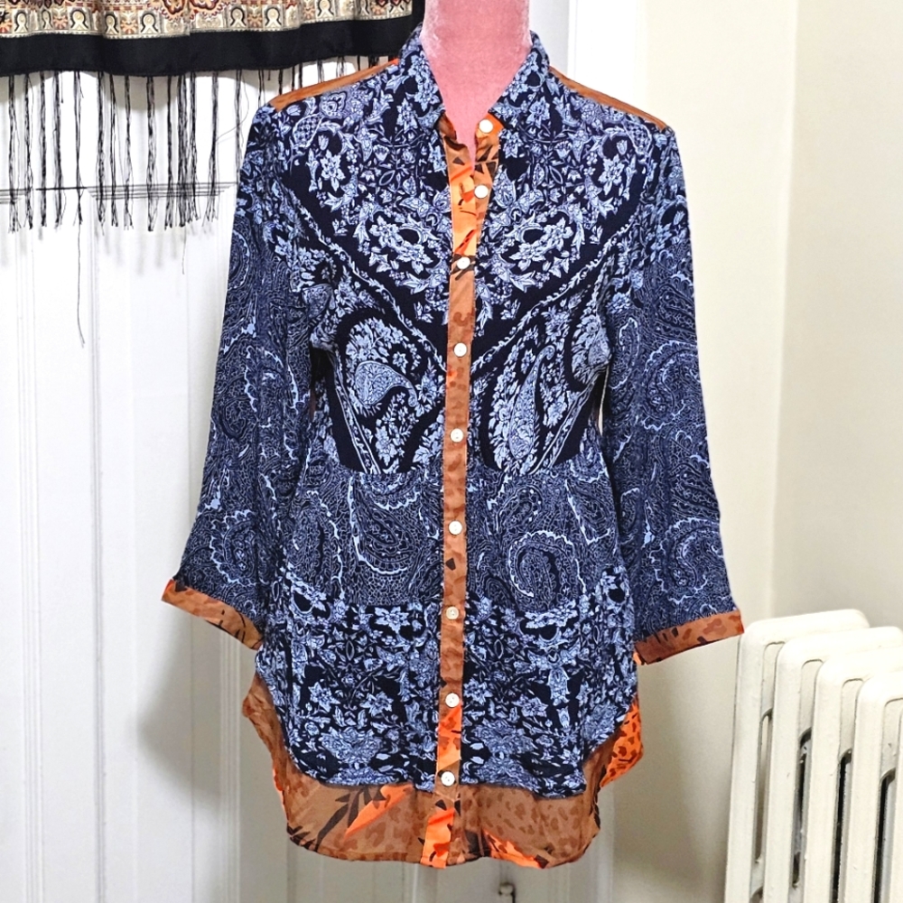LAST CHANCE!!!  Amanda Blu button-up blouse, size Small.